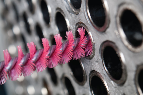 Correct-Brush-Size Tube Cleaning