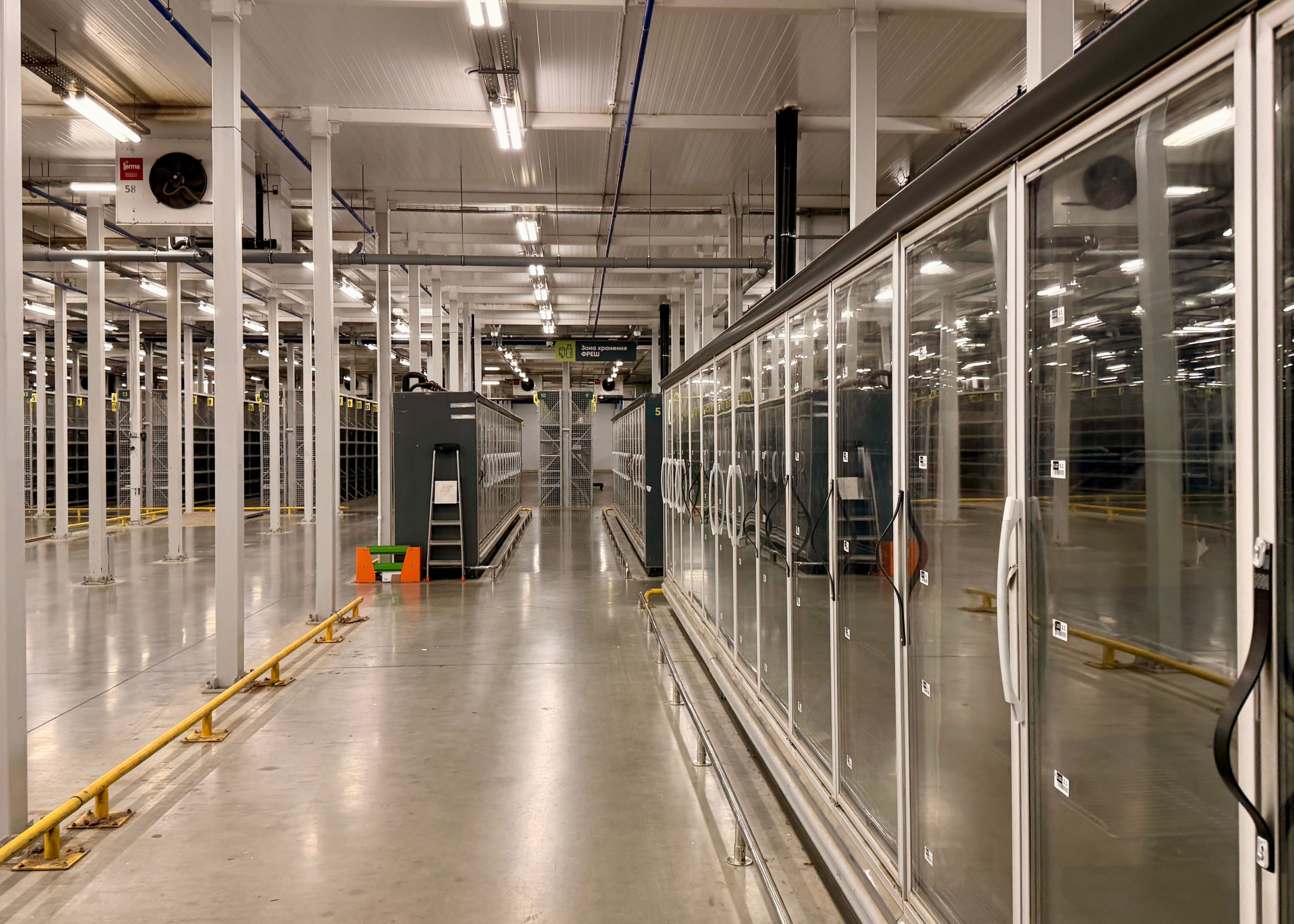 Interior Data Center Server Racks & Cooling Systems